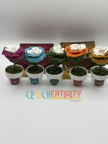 فازة الورد بهوية اليوم الوطني السعودي٩٥