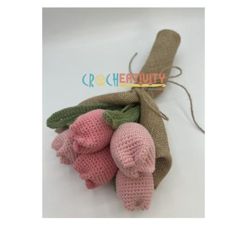 ورد التوليب المغلق