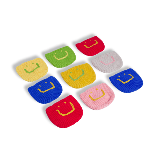 قاعدة الحقيبة السعيدة / Happy bag stand
