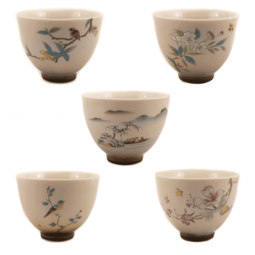 كوب 100 مل بعدة تصاميم