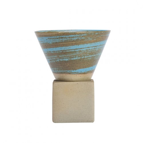 كوب قهوة مخروطي مع قاعدة بعدة الوان 150 مل