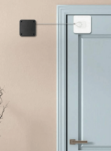 غالق باب أوتوماتيكي صغير - ابيض او اسود