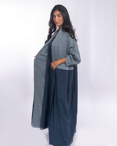 عباية لف مستوحى من الكيمونو الياباني ‎ناعمة وخفيفة...