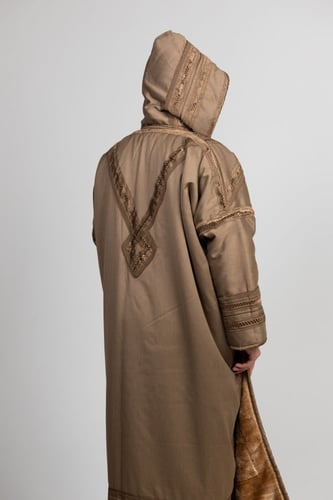 فروة زارا بني