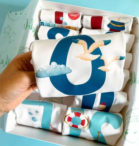 طقم الأشهر بتصميم البحّار بالعربي