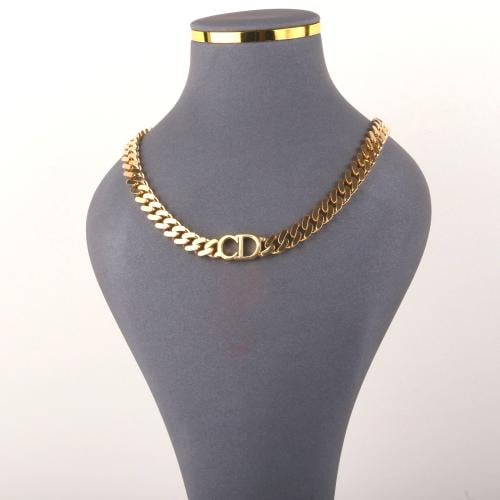 عقد عيار 18
