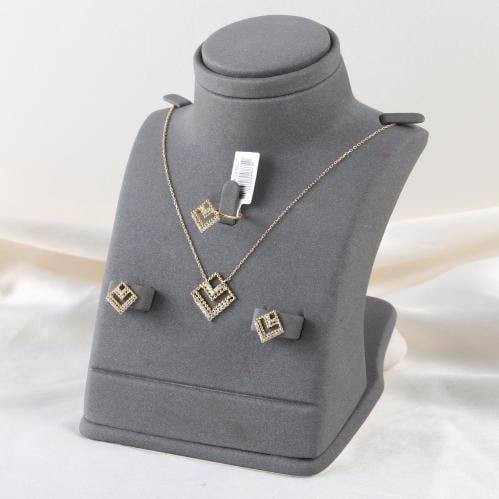 نص طقم عيار 21