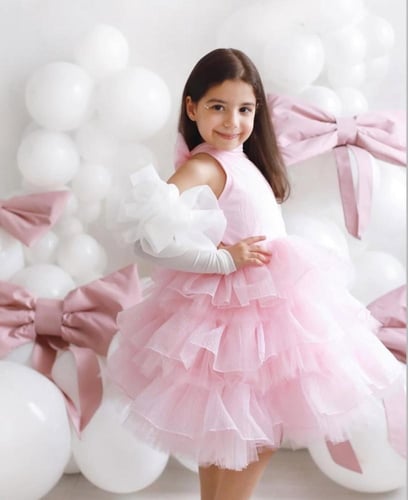 فستان رقصه الدنتيل + اكسسوار شعر