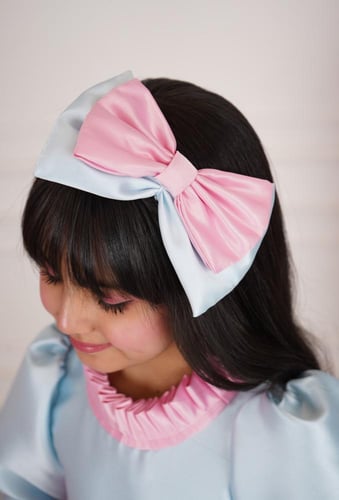 فستان سحر الجمال + اكسسوار شعر