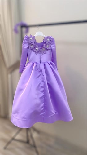 فستان فخم الورود + اكسسوار شعر