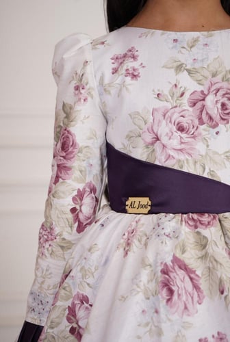 فستان لافندر روز + اكسسوار شعر