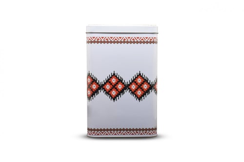 علبة معدن بنقش السدو