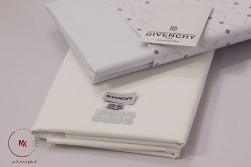 قماش جيفنشي ابيض أوكريمي