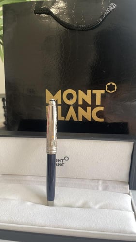 قلم مونت بلانك مع ملحقات