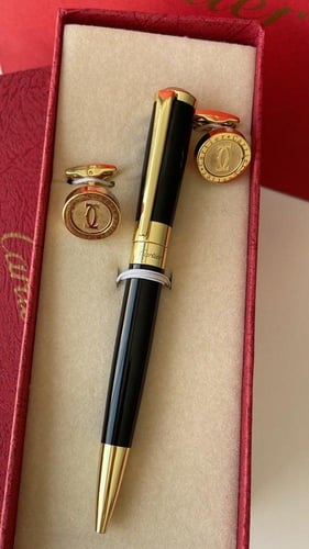 قلم وكبك كارتير ذهبي واسود مع ملحقاته