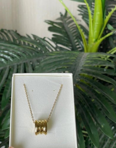 عرض بوكس التخرج مع سلسال او عطر ميني او خاتم