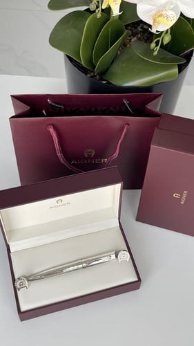 طقم قلم وكبك اقنرفضي مع ملحقات هاي كوالتي