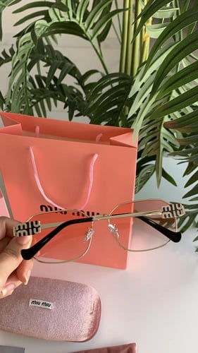 نظارات ميو ميو وردي مع ملحقات ماستر