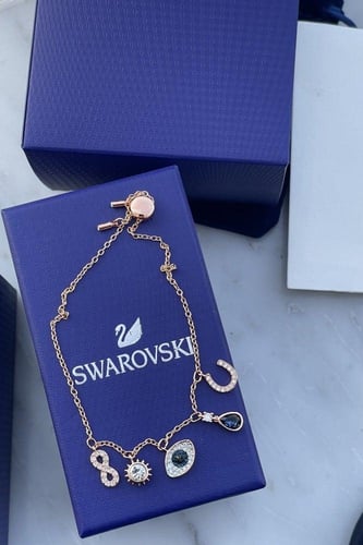 اسوره العين روز قولد سوارفسكي مع الملحقات