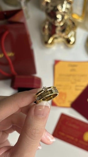 خاتم كارتير ذهبي