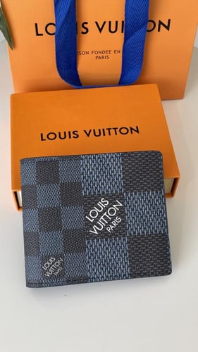 محفظة LV ازرق مع اسود مع ملحقات