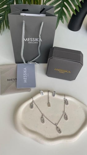 سلسال وحلق ميسيكا فضي