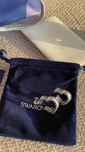 حلق القلب سوارفسكي