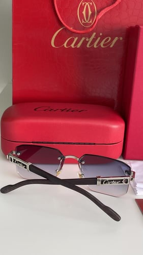 نظاره كارتير اسود مع ملحقاته