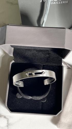 اسورة مسيكا فضي مع الملحقات