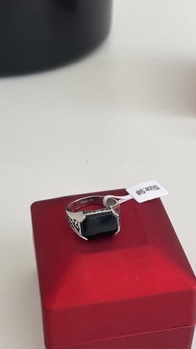 خاتم رجالي فضه 925 مع علبة مضيئة