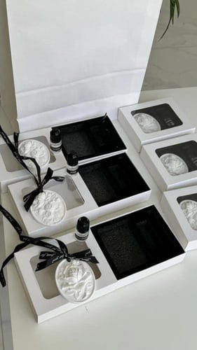 فواحة عطريه للسياره