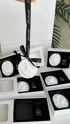 فواحة عطريه للسياره