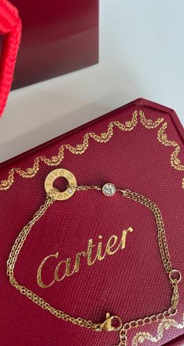 اسورة ذهبي كارتيه مع الملحقات