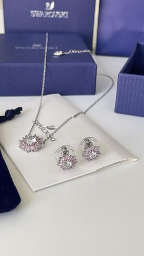 سلسال وحلق سوارفسكي وردي