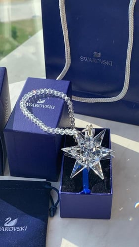 تعليقة سياره حجم كبير مع الملحقات سواروفسكي