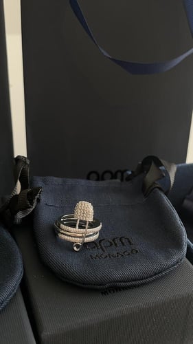 خاتم apm ذهبي او فضي