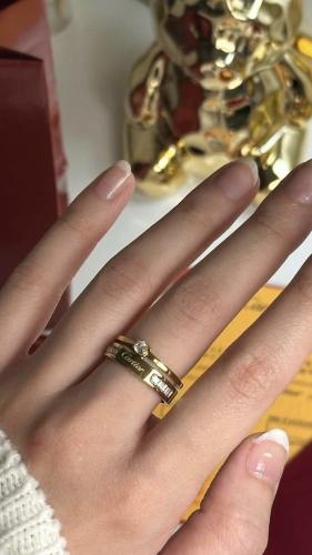 خاتم كارتير ذهبي