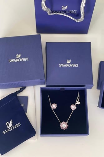 سلسال وحلق سوارفسكي وردي