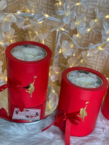 عرض بوكس التخرج مع سلسال او عطر ميني او خاتم