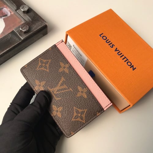 LV Card holderتسليم فوري