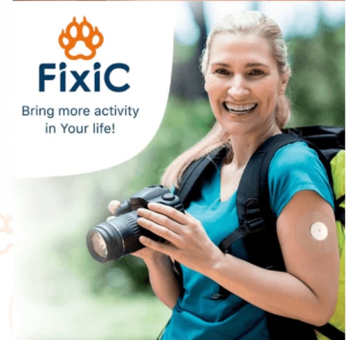 لاصق Fixic شفاف بدون صمغ في المنتصف