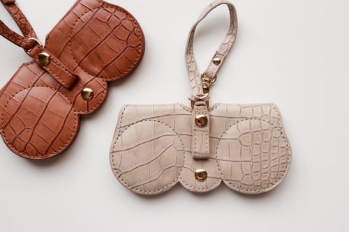 حافظة نظارة✨