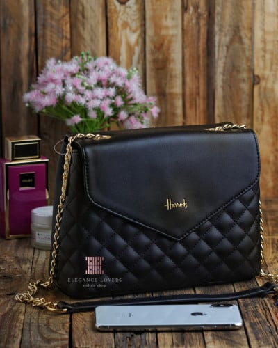 شنطة كروس ماركة هارودز - Black Quilted