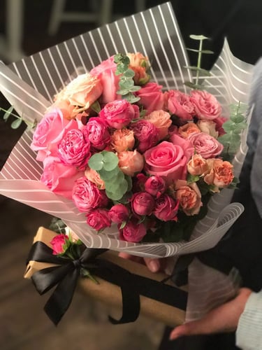 بوكية ورد هولندي فاخر