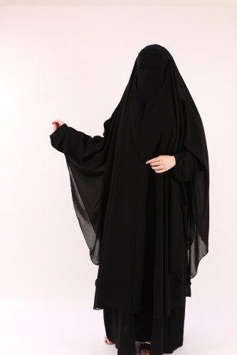 00107 باقه عفافي (خمار وعبايه كتف ونقاب وطرحه)