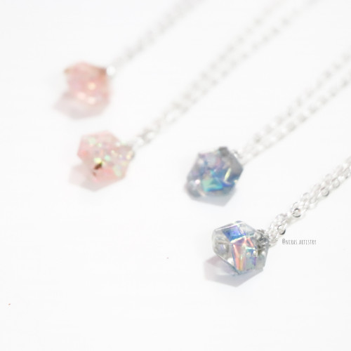 لون ازرق gems