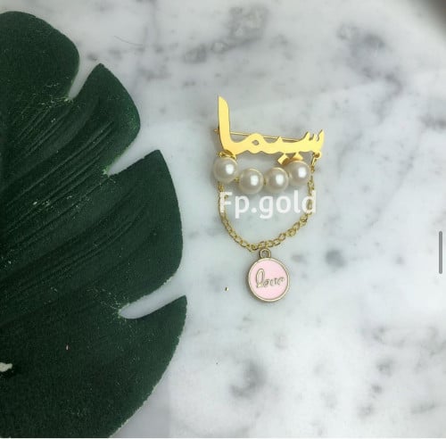 بروش مطلي ذهب مع لولو و تعليقه love