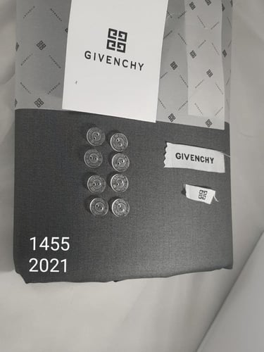 قماش جيفنشي شتوي لون كحلي 2026