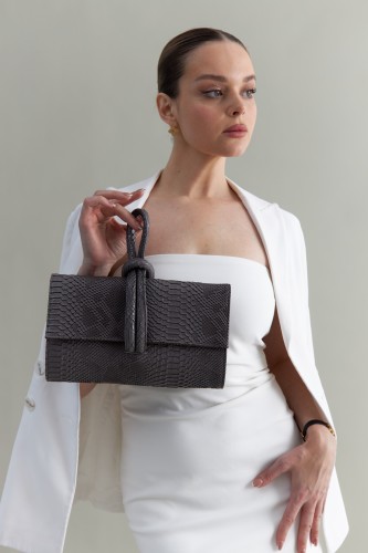 كلاتش بايثون رمادي