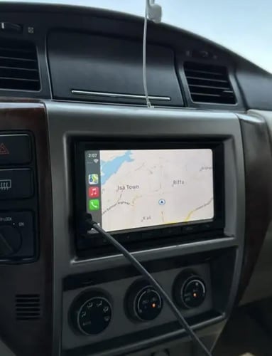 شاشة نيسان فتك (ابل كار بلاي )